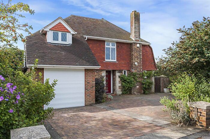 5 Bedroom Detached House For Sale In Firle Close, Seaford, BN25