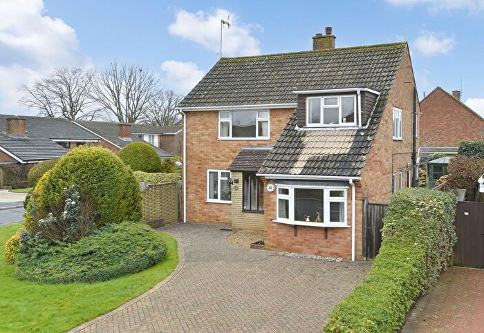 3 Bedroom Detached House For Sale In Wellwynds Road, Cranleigh, GU6