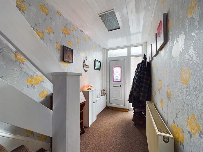 3 Bedroom End Of Terrace House For Sale In Lindeth Avenue, Wallasey, CH44