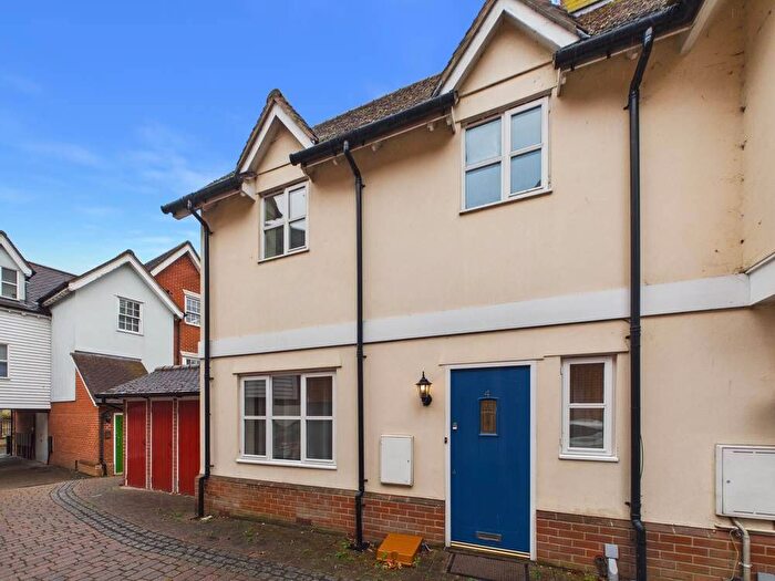 2 Bedroom Semi Detached House To Rent In St. James's Rise, Colchester, Essex, CO1