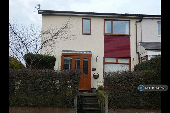 2 Bedroom End Of Terrace House To Rent In Clough End Road, Hyde, SK14
