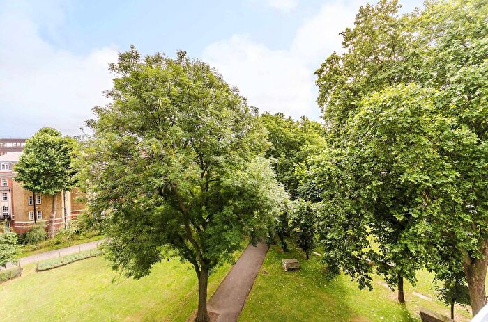 1 Bedroom Flat To Rent In Trinity Court, Bloomsbury, London, WC1X