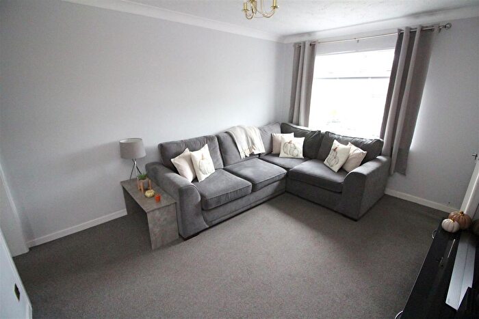 2 Bedroom Terraced House For Sale In Auchneagh Crescent, Greenock, Inverclyde, PA16
