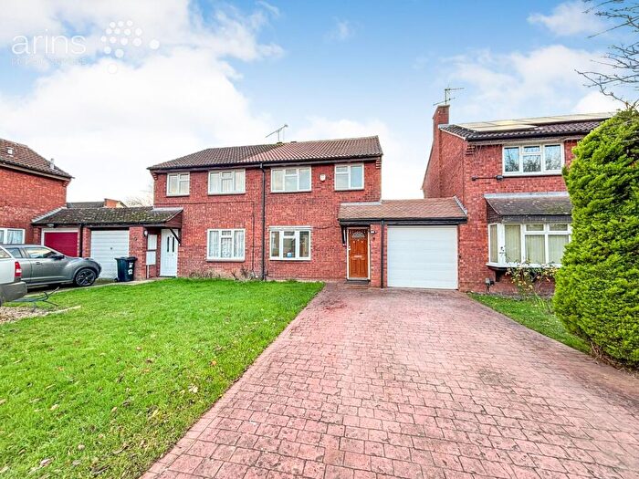 3 Bedroom Semi Detached House To Rent In Easington Drive, Lower Earley, Reading, RG6