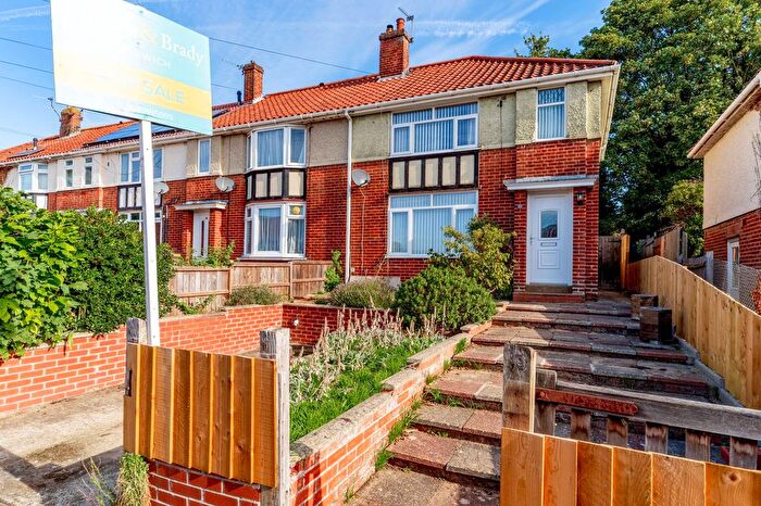 3 Bedroom End Terrace House For Sale In Huxley Close, Norwich, NR1