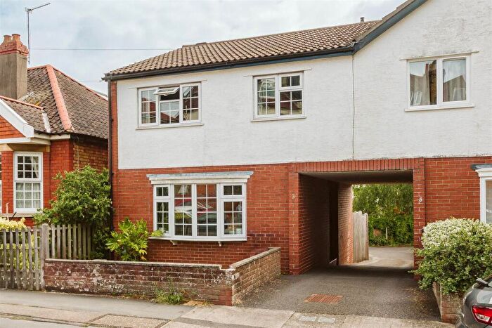 3 Bedroom Semi Detached House For Sale In Greendale Road | Redland, BS6