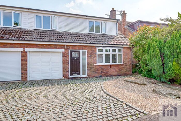 3 Bedroom Semi-Detached House For Sale In Manse Avenue, Wrightington, WN6