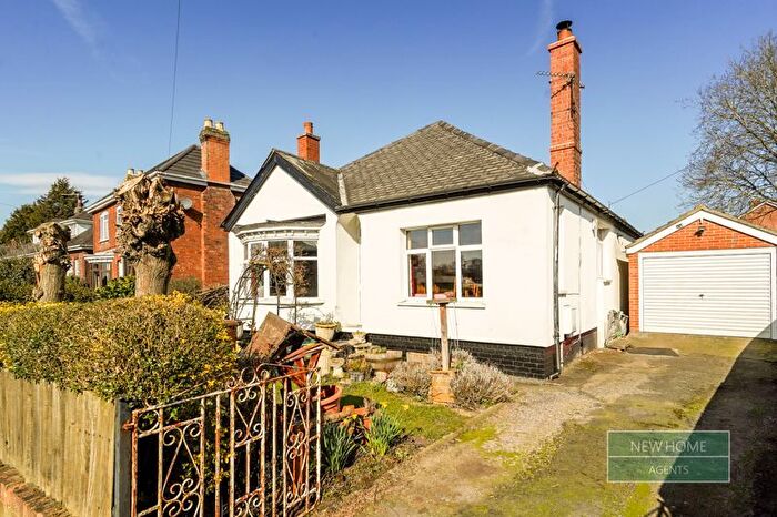 3 Bedroom Detached Bungalow For Sale In Eureka Road, Midway, Swadlincote, DE11