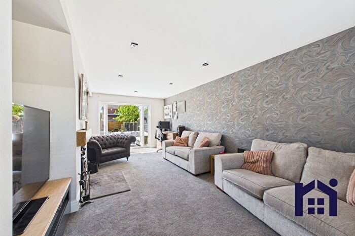 4 Bedroom Semi-detached House For Sale In Princess Way, Euxton, PR7