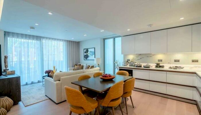 3 Bedroom Apartment To Rent In West End Gate, Paddington, W2