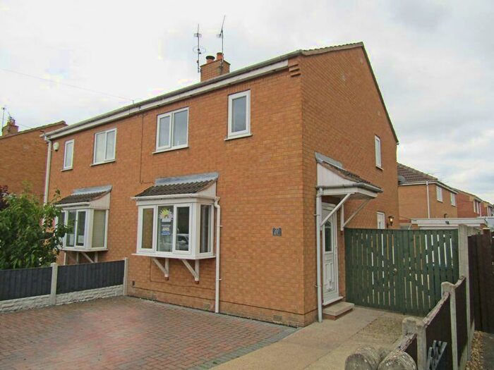 3 Bedroom Semi-Detached House To Rent In Maryfield Close, Retford., DN22