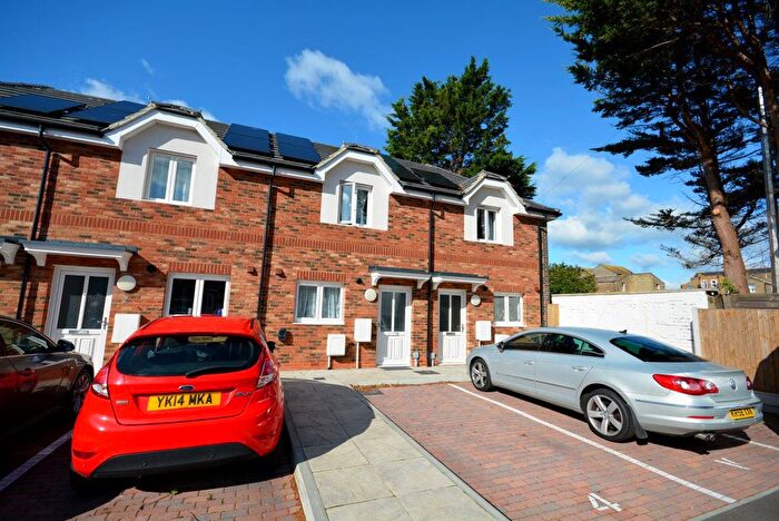 2 Bedroom Property To Rent In Jubilee Gardens, Margate, CT9