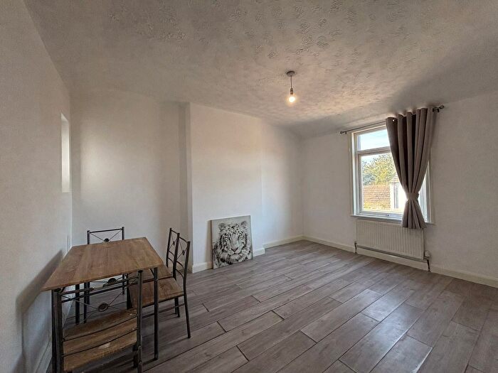 2 Bedroom Flat To Rent In Main Street, Rawmarsh Rotherham, S61