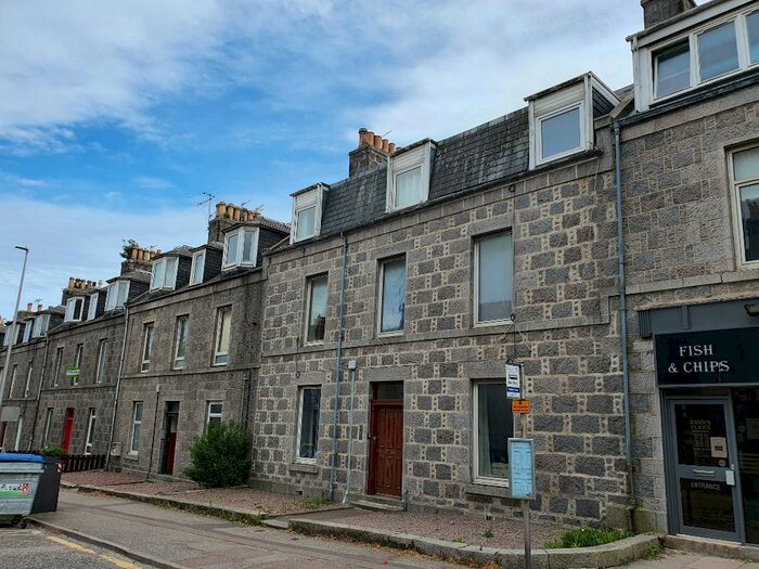 1 Bedroom Flat To Rent In Menzies Road, Torry, Aberdeen, AB11