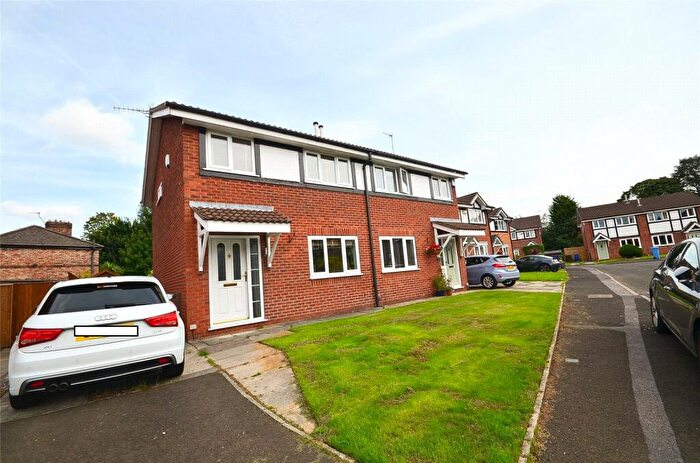 3 Bedroom Semi-Detached House To Rent In Wilderswood Close, Withington, Manchester, M20