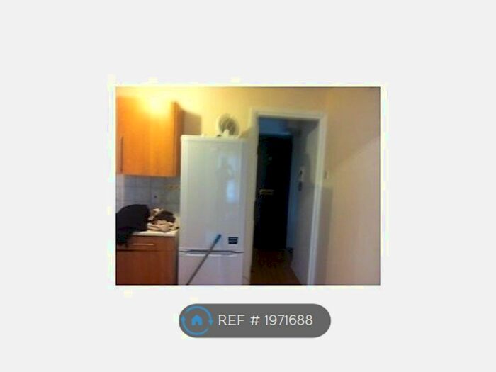 1 Bedroom Flat To Rent In Peridot Street, London, E6