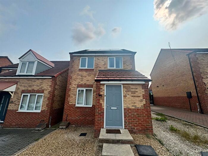 3 Bedroom Detached House To Rent In Henderson Avenue, Wheatley Hill, DH6