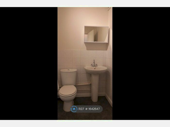 1 Bedroom Flat To Rent In St. Saviours Court, Brighton, BN1