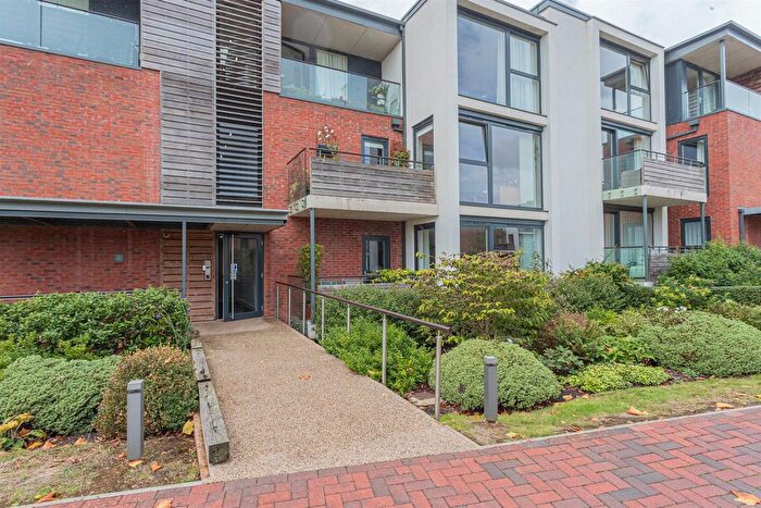 2 Bedroom Property For Sale In Almond Close, Wadswick Green, SN13