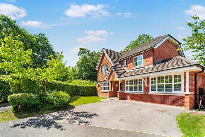 4 Bedroom Detached House For Sale In The Meadows, Darwen, BB3