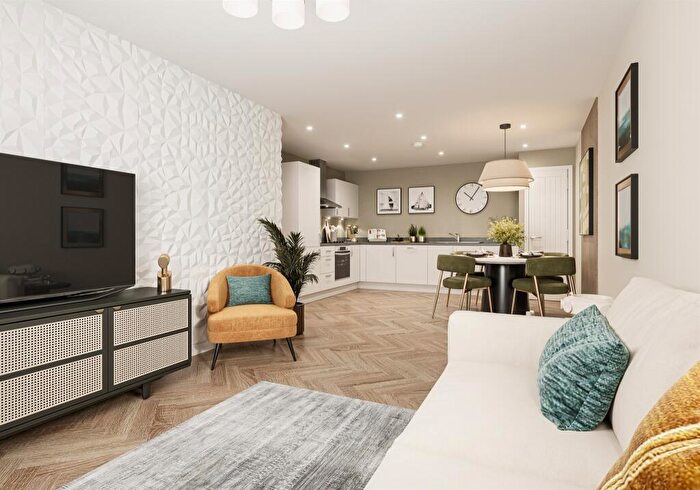 2 Bedroom Flat For Sale In Windrush Place, Witney, OX28