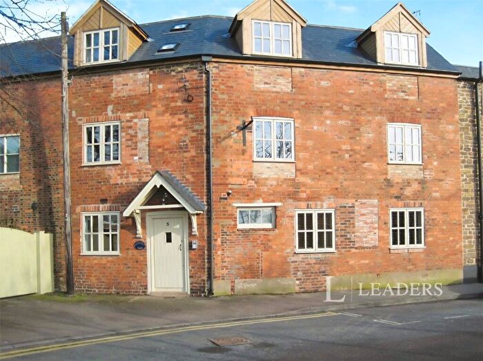 1 Bedroom Flat To Rent In Westgate, Oakham, LE15
