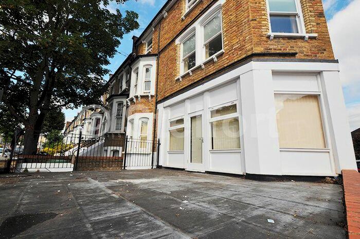 3 Bedroom Apartment To Rent In Warrender Road, Tufnell Park, N19
