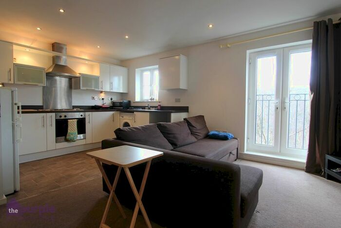 2 Bedroom Flat To Rent In Waterside Gardens, Bolton, BL1