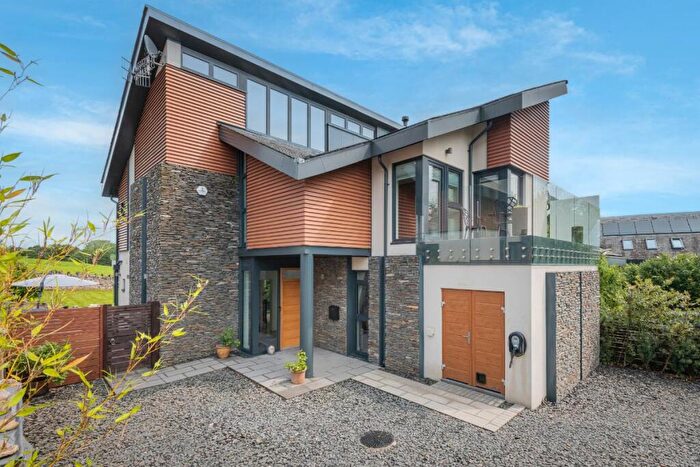 4 Bedroom Semi-Detached House For Sale In Ixworth, Viver Green, Hincaster, LA7