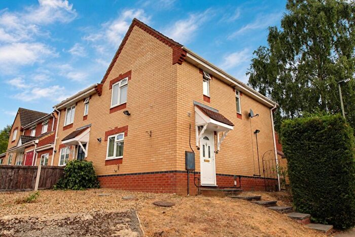3 Bedroom Semi-Detached House To Rent In Hudson Way, Norwich, NR5