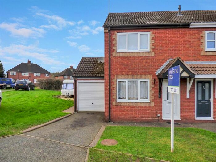 2 Bedroom Semi-Detached House To Rent In Castle Gresley, Swadlincote, Derbyshire, DE11