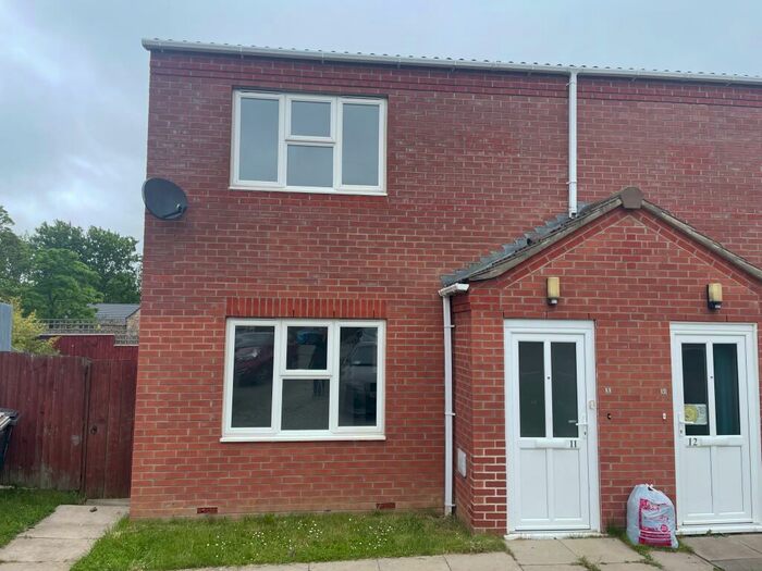 2 Bedroom Semi-Detached House To Rent In Jessop Close, Lincolnshire, Horncastle, LN9