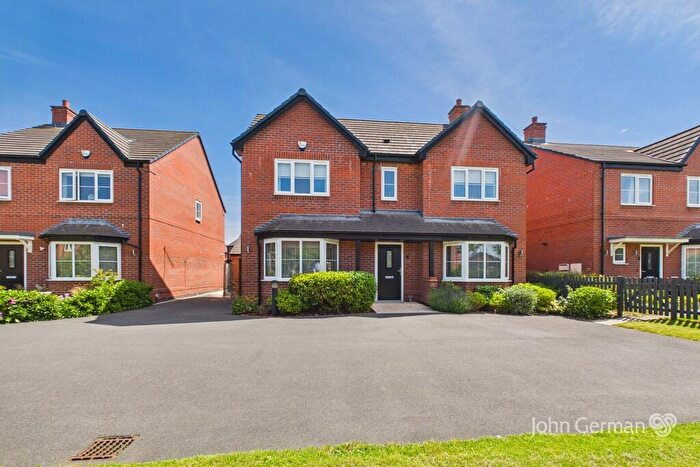 4 Bedroom Detached House For Sale In Beeley Close, Ashbourne, DE6