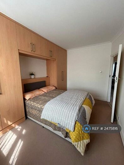 2 Bedroom Flat To Rent In Imperial Drive, Harrow, HA2