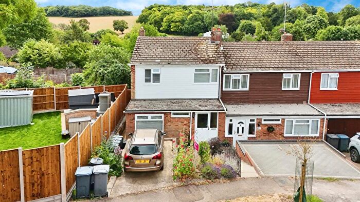 4 Bedroom End Of Terrace House For Sale In Kingsfield Road, Dane End, Ware, SG12