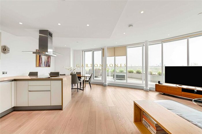 3 Bedroom Apartment To Rent In Altissima House, Queenstown Road, SW11