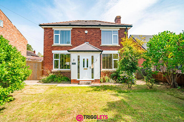 3 Bedroom Detached House For Sale In High Street, Thurnscoe, Rotherham, S63