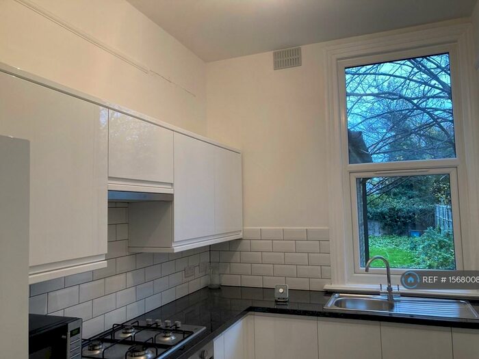 2 Bedroom Flat To Rent In Oakfield Road, Croydon, CR0