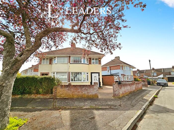 3 Bedroom Semi-Detached House For Sale In Netherton Road, Gosport, Hampshire, PO12