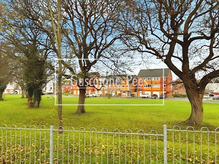 4 Bedroom Property To Rent In Hargreaves Close, Basingstoke, RG24