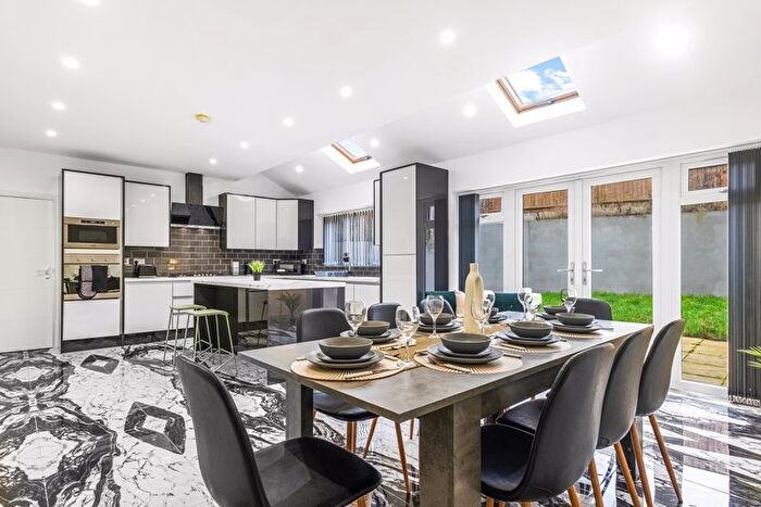 13 Bedroom Detached House To Rent In Marsh Lane, Wolverhampton, WV10