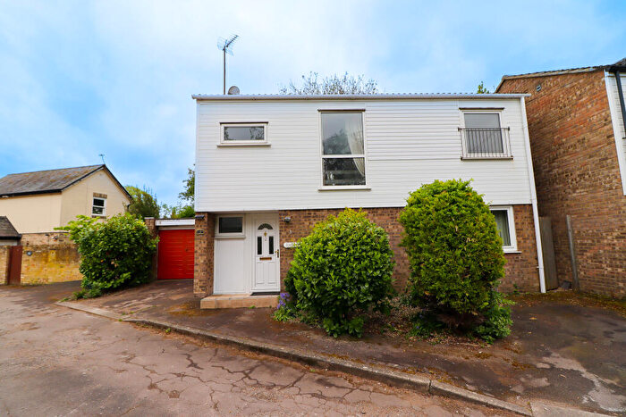 4 Bedroom Detached House For Sale In Brook Road, Bassingbourn, Royston, Hertfordshire, SG8