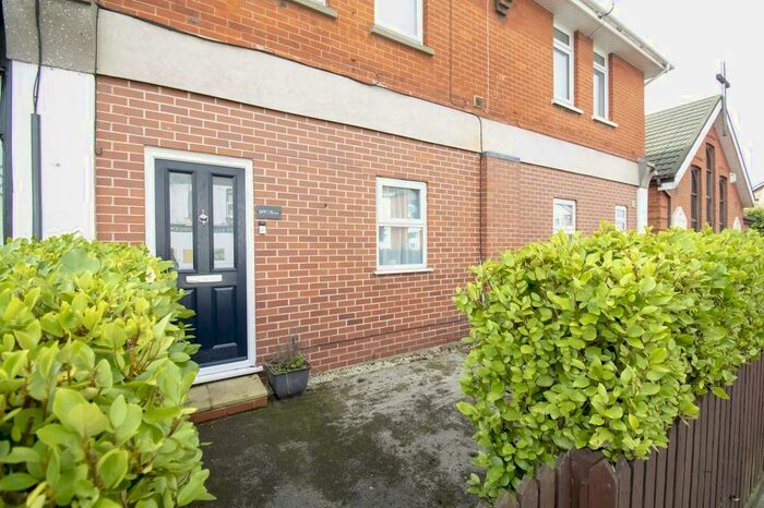 2 Bedroom Flat To Rent In Alma Road, Bournemouth, BH9