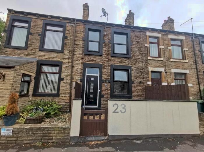 3 Bedroom Terraced House To Rent In Bradford Road, East Ardsley, Wakefield, WF3