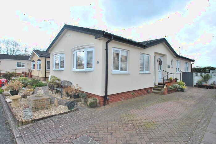 3 Bedroom Park Home For Sale In Odessa Park, Gloucester Road, Tewkesbury, GL20