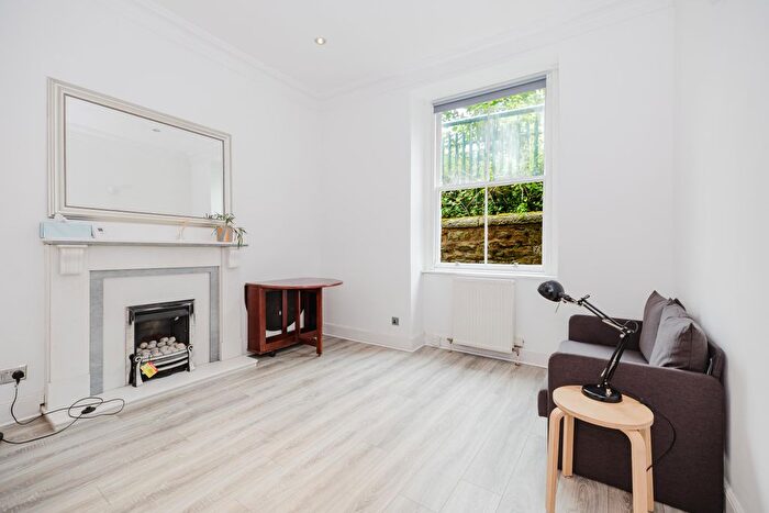 1 Bedroom Flat To Rent In Newton Street, Edinburgh, EH11