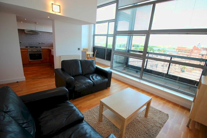 2 Bedroom Flat To Rent In Connect House, Northern Quarter, Manchester, M4