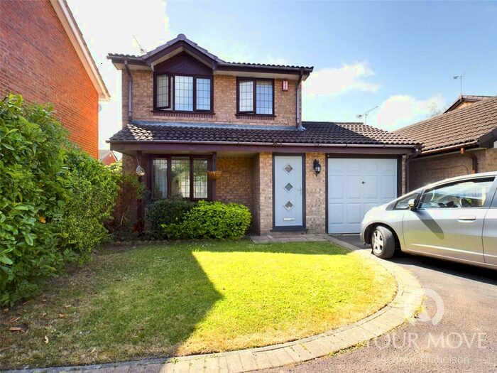 3 Bedroom Detached House To Rent In Keswick Close, Crewe, Cheshire, CW2