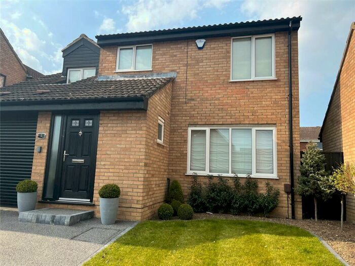 4 Bedroom Detached House To Rent In Salisbury Close, St. Ives, Cambridgeshire, PE27