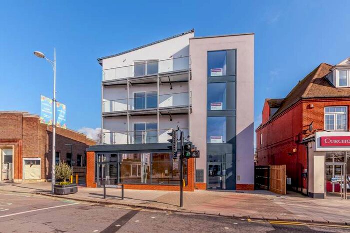 2 Bedroom House To Rent In High Street, Walton On Thames, KT12